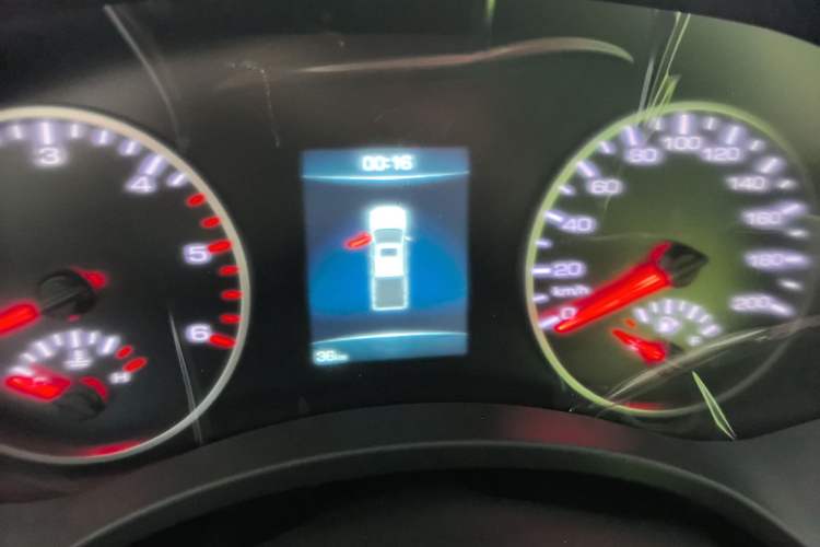 Used Great Wall Poer 2023 2.0T Commercial Version Manual Diesel 4x4 Elite Long-Box GW4D20M Odometer Close Up