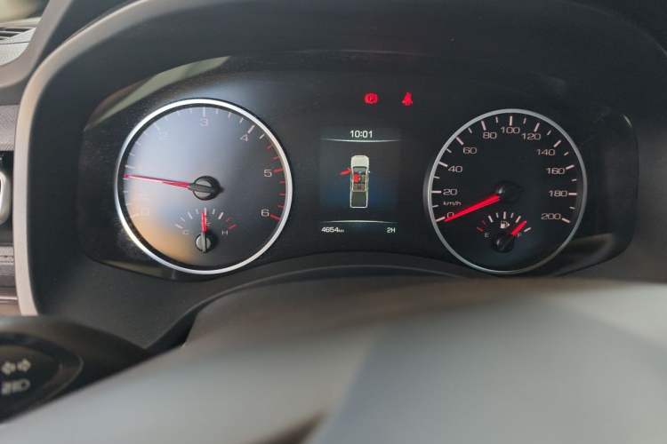Used Great Wall Poer 2023 2.0T Commercial Version Manual Diesel 4x4 Elite Long-Box GW4D20M Odometer Close Up