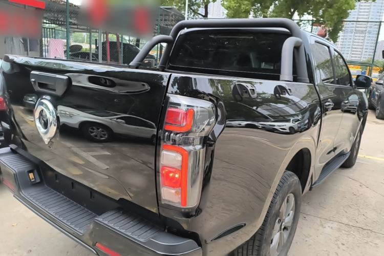 Used Great Wall Poer 2023 2.0T Commercial Version Automatic Diesel Two-Wheel Drive Elite Standard Box GW4D20M Rear Right 45 Deg