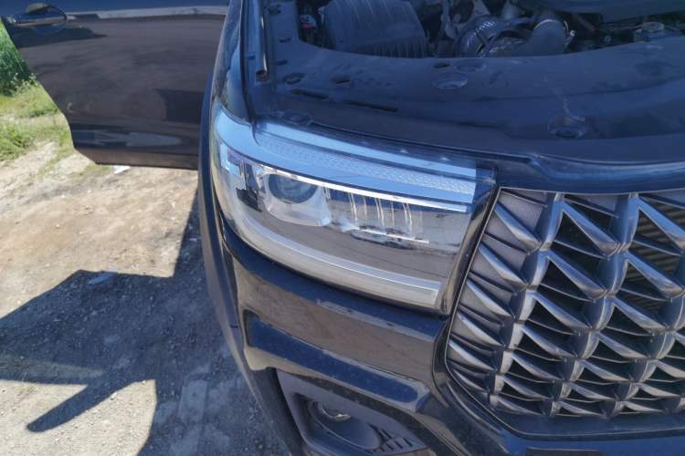 Used Great Wall Poer 2023 2.0T Commercial Version Automatic Diesel 4x4 Elite Long-Box GW4D20M Right Front Headlight