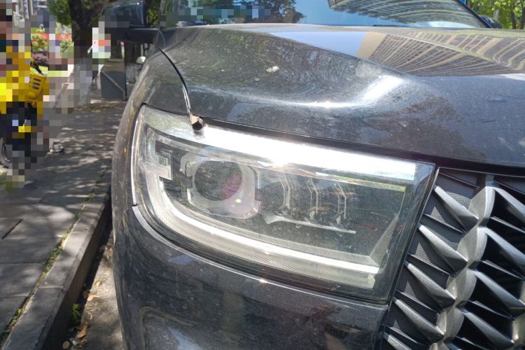 Used Great Wall Poer 2023 2.0T Commercial Version Automatic Diesel 4x4 Long Bed Business-Grade Model Right Front Headlight
