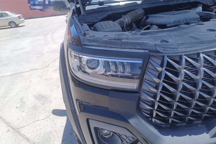 Used Great Wall Poer 2023 2.0T Commercial Version Automatic Diesel 4x4 Long Bed Business-Grade Model Right Front Headlight