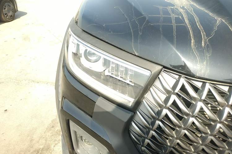 Used Great Wall Poer 2023 2.0T Commercial Version Automatic Diesel 4x4 Elite Long-Box GW4D20M Right Front Headlight