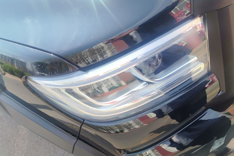 Used Great Wall Poer 2023 2.0T Luxury Automatic Gasoline 4x4 Version GW4C20B Right Front Headlight
