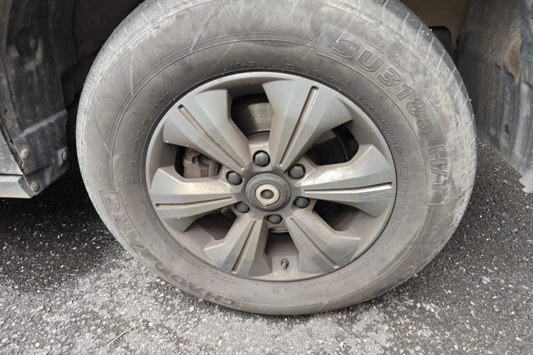 Used Great Wall Poer 2023 2.0T Commercial Version Automatic Diesel Two-Wheel Drive Elite Trim with Long Bed – GW4D20M Right Front Wheel Hub