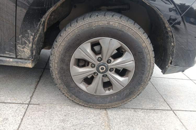 Used Great Wall Poer 2023 2.0T Commercial Version Automatic Diesel 4x4 Elite Long-Box GW4D20M Right Front Wheel Hub
