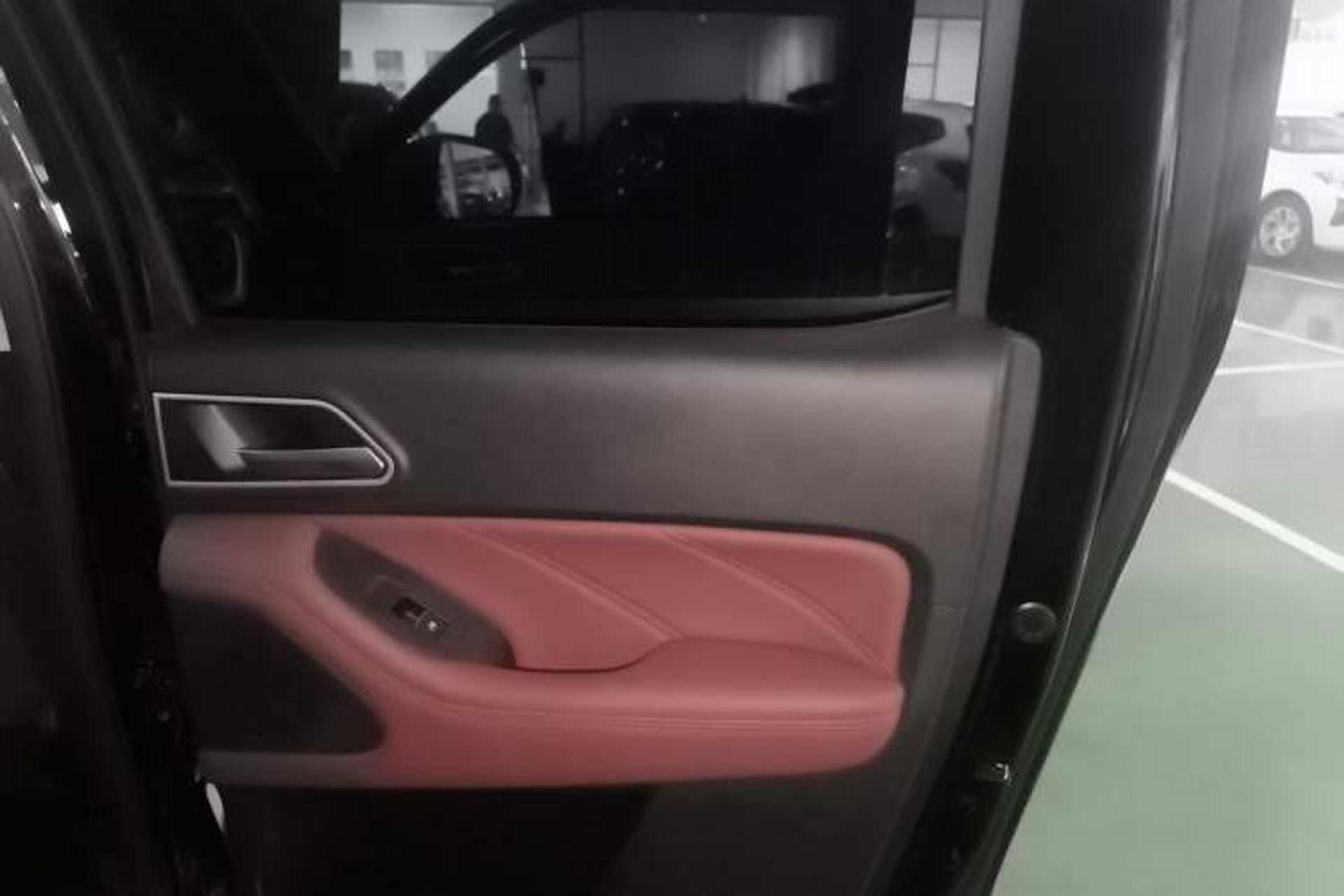Used Great Wall Poer 2023 2.0T Off-Road Edition Automatic Gasoline Four-Wheel Drive – High-End Version Right Rear Door Interior