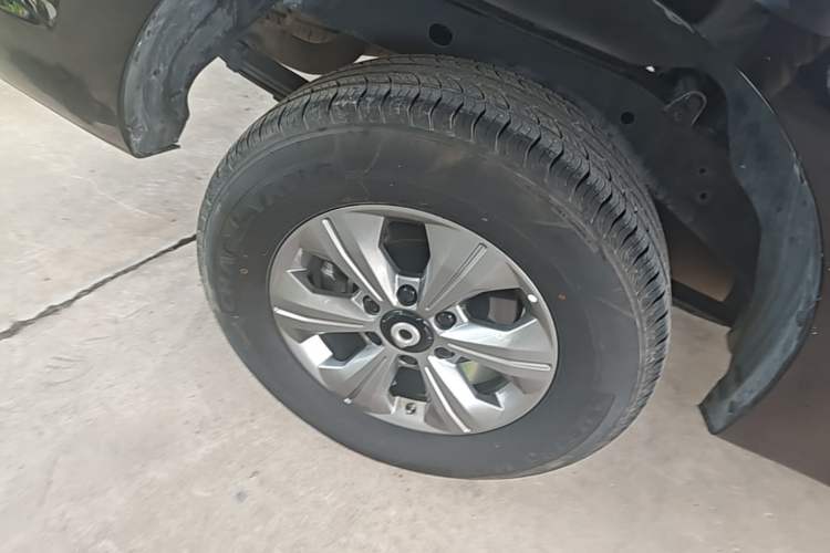 Used Great Wall Poer 2023 2.0T Commercial Version Automatic Diesel 4x4 Elite Long-Box GW4D20M Right Rear Wheel Hub
