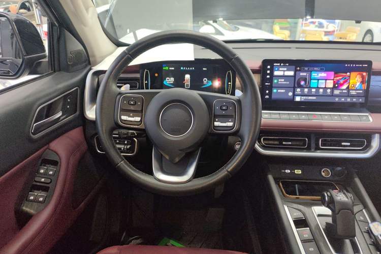 Used Great Wall Poer 2023 2.0T Off-Road Edition Automatic Diesel 4x4 Advanced Version Steering Wheel