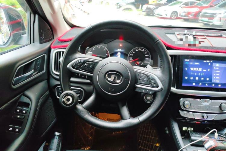 Used Great Wall Poer 2023 2.0T Passenger Version Automatic Diesel 4x4 Comfort Trim – GW4D20M Steering Wheel