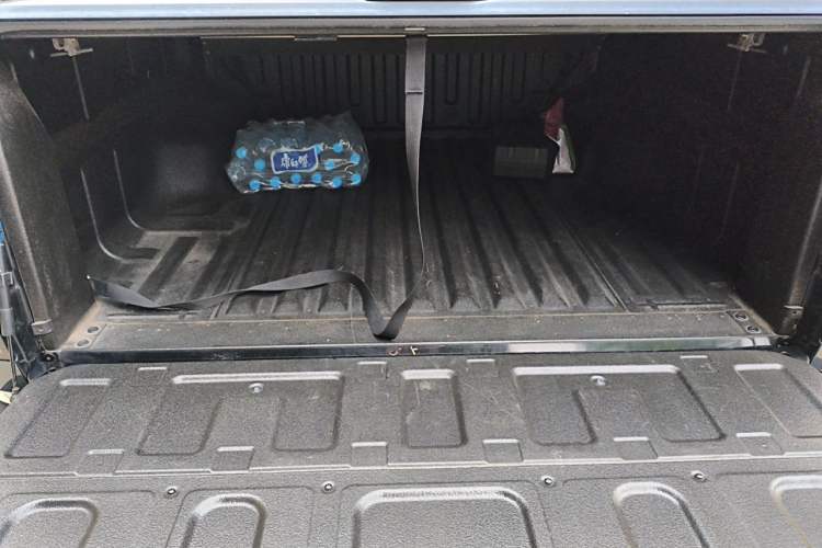 Used Great Wall Poer 2023 2.0T Luxury Automatic Gasoline 4x4 Version GW4C20B Trunk