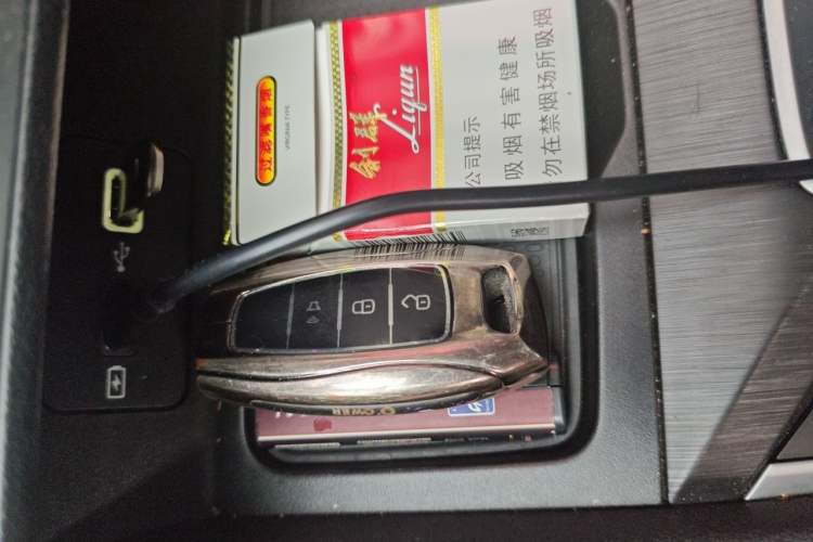 Used Great Wall Poer 2023 2.0T Commercial Version Automatic Diesel Two-Wheel Drive Elite Trim with Long Bed – GW4D20M Vehicle Key