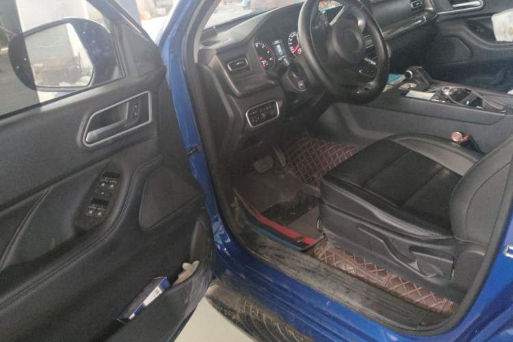 Used Great Wall Poer 2023 2.0T Commercial Version Automatic Diesel 4x4 Elite Long-Box GW4D20M Driver Seat