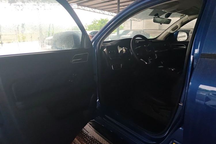 Used Great Wall Poer 2023 2.0T Commercial Version Automatic Diesel Two-Wheel Drive Elite Trim with Long Bed – GW4D20M Driver Seat