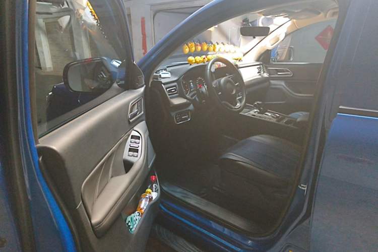Used Great Wall Poer 2023 2.0T Commercial Version Automatic Diesel 4x4 Elite Long-Box GW4D20M Driver Seat