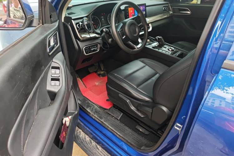 Used Great Wall Poer 2023 2.0T Commercial Version Automatic Diesel Two-Wheel Drive Elite Trim with Long Bed – GW4D20M Driver Seat