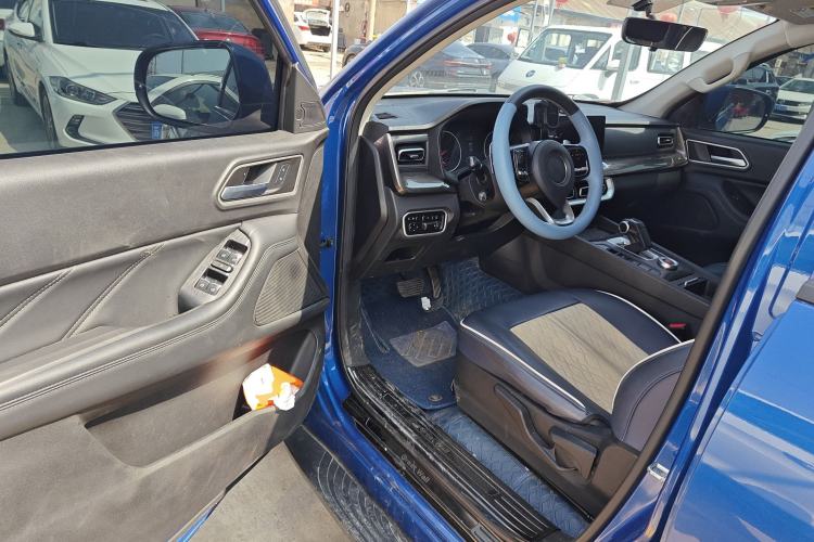 Used Great Wall Poer 2023 2.0T Commercial Version Automatic Diesel 4x4 Elite Long-Box GW4D20M Driver Seat