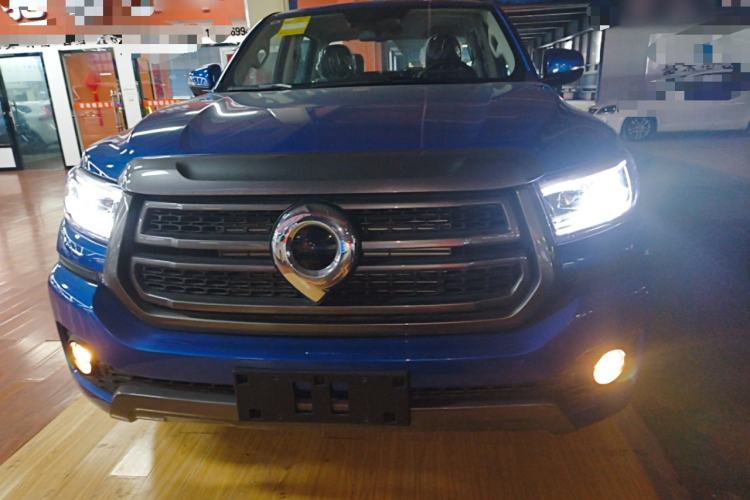 Used Great Wall Poer 2023 2.0T Passenger Version Automatic Diesel Two-Wheel Drive Comfort Trim – GW4D20M Front