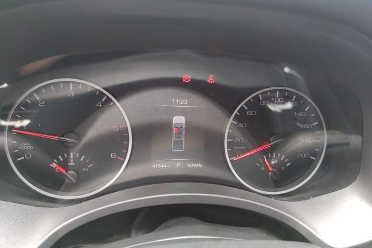 Used Great Wall Poer 2023 2.0T Commercial Version Automatic Diesel Two-Wheel Drive Elite Trim with Long Bed – GW4D20M Instrument Cluster