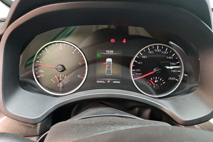 Used Great Wall Poer 2023 2.0T Commercial Version Automatic Diesel Two-Wheel Drive Elite Trim with Long Bed – GW4D20M Instrument Cluster