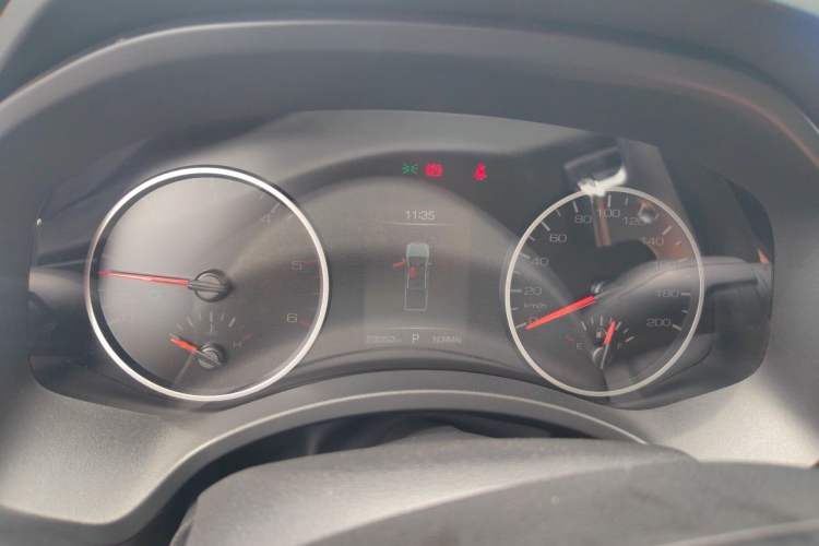 Used Great Wall Poer 2023 2.0T Commercial Version Automatic Diesel Two-Wheel Drive Elite Trim with Long Bed – GW4D20M Instrument Cluster