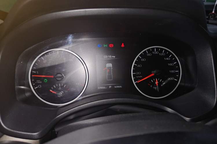 Used Great Wall Poer 2023 2.0T Commercial Version Automatic Diesel Two-Wheel Drive Elite Trim with Long Bed – GW4D20M Instrument Cluster