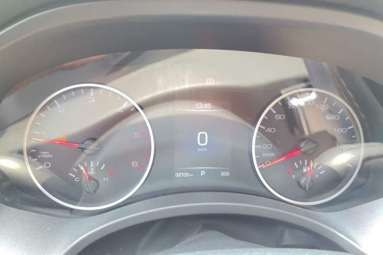Used Great Wall Poer 2023 2.0T Commercial Version Automatic Diesel Two-Wheel Drive Elite Trim with Long Bed – GW4D20M Instrument Cluster