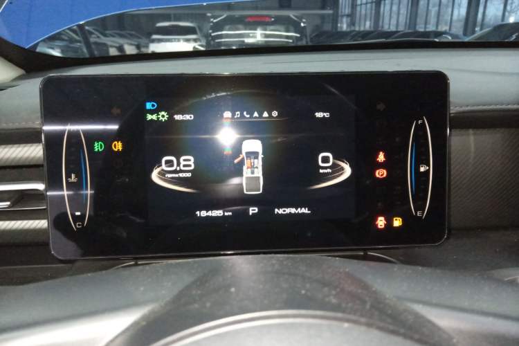 Used Great Wall Poer 2023 2.0T Passenger Version Automatic Diesel Two-Wheel Drive Comfort Trim – GW4D20M Instrument Cluster
