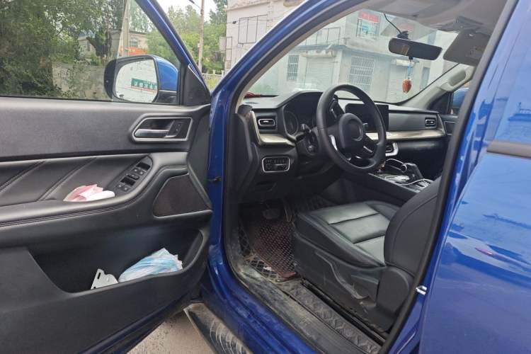 Used Great Wall Poer 2023 2.0T Commercial Version Automatic Diesel 4x4 Elite Long-Box GW4D20M Interior 3