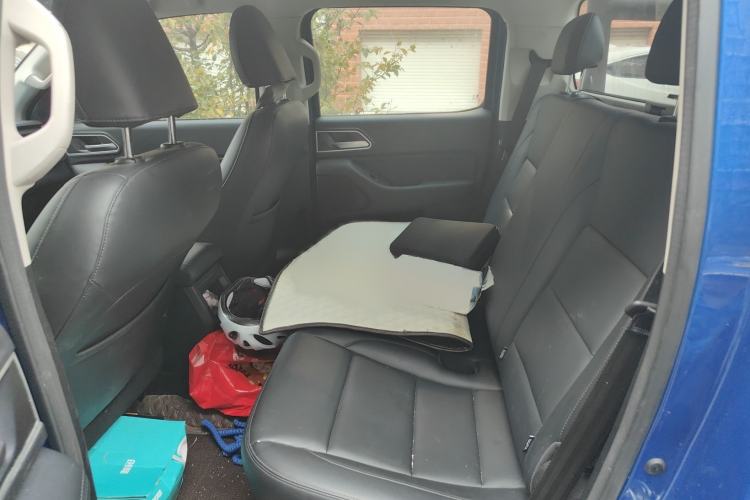 Used Great Wall Poer 2023 2.0T Commercial Version Automatic Diesel 4x4 Elite Long-Box GW4D20M Interior 4