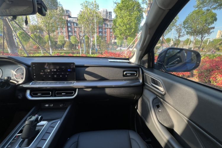 Used Great Wall Poer 2023 2.0T Commercial Version Automatic Diesel Two-Wheel Drive Elite Trim with Long Bed – GW4D20M Interior 7