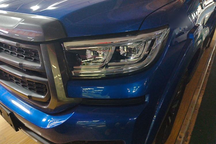 Used Great Wall Poer 2023 2.0T Passenger Version Automatic Diesel Two-Wheel Drive Comfort Trim – GW4D20M Left Front Headlight