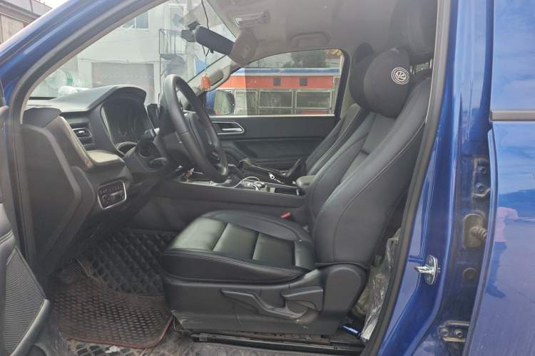 Used Great Wall Poer 2023 2.0T Commercial Version Automatic Diesel 4x4 Elite Long-Box GW4D20M Left Front Seat