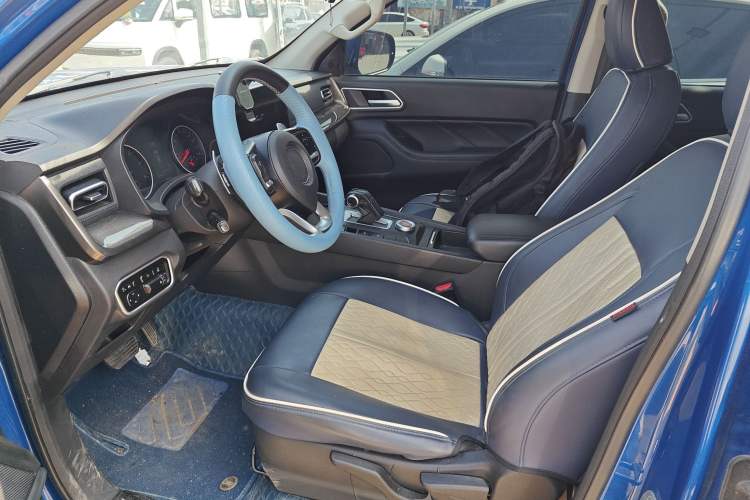 Used Great Wall Poer 2023 2.0T Commercial Version Automatic Diesel 4x4 Elite Long-Box GW4D20M Left Front Seat