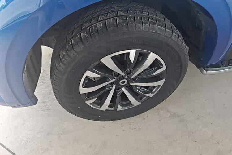 Used Great Wall Poer 2023 2.0T Passenger Version Automatic Gasoline 4x4 Sporty GW4C20B Left Front Wheel Hub