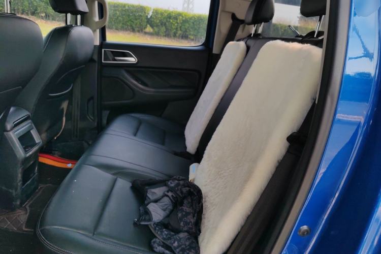 Used Great Wall Poer 2023 2.0T Commercial Version Manual Diesel 4x4 Elite Long-Box GW4D20M Left Rear Seat