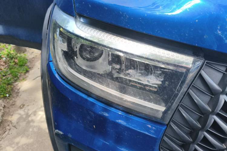 Used Great Wall Poer 2023 2.0T Commercial Version Automatic Diesel 4x4 Navigation Type Long Bed GW4D20M Right Front Headlight