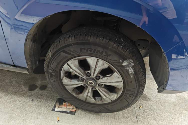 Used Great Wall Poer 2023 2.0T Commercial Version Automatic Diesel Two-Wheel Drive Elite Trim with Long Bed – GW4D20M Right Front Wheel Hub