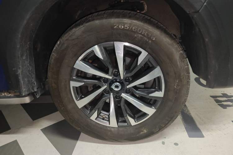 Used Great Wall Poer 2023 2.0T Passenger Version Automatic Diesel 4x4 Prestige Edition GW4D20M Right Front Wheel Hub