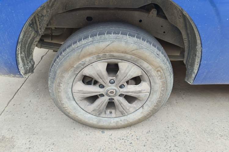 Used Great Wall Poer 2023 2.0T Commercial Version Automatic Diesel 4x4 Elite Long-Box GW4D20M Right Rear Wheel Hub
