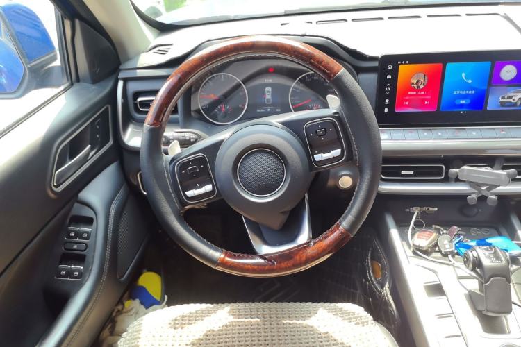 Used Great Wall Poer 2023 2.0T Commercial Version Automatic Diesel Two-Wheel Drive Elite Trim with Long Bed – GW4D20M Steering Wheel