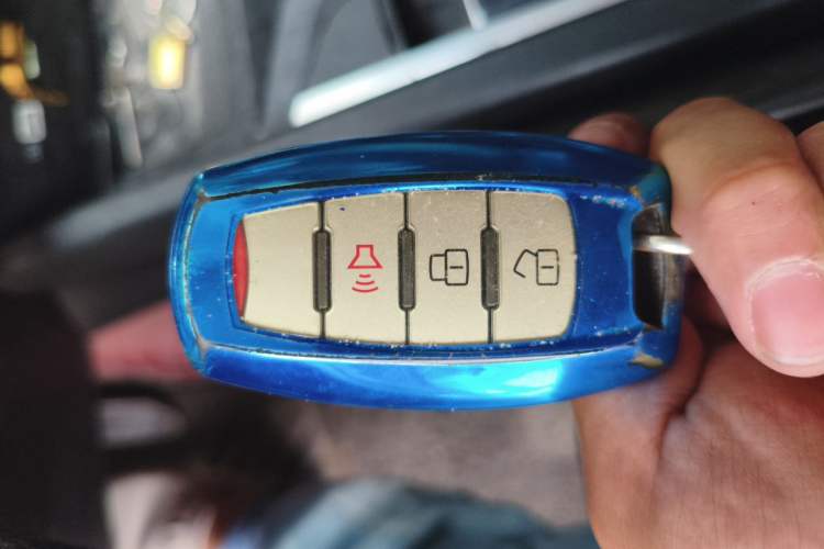 Used Great Wall Poer 2023 2.0T Commercial Version Automatic Diesel 4x4 Navigation Type Long Bed GW4D20M Vehicle Key