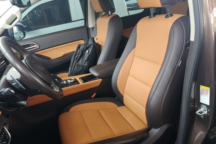 Used Great Wall Poer 2023 2.0T Passenger Version Automatic Diesel 4x4 Prestige Edition GW4D20M Left Front Seat