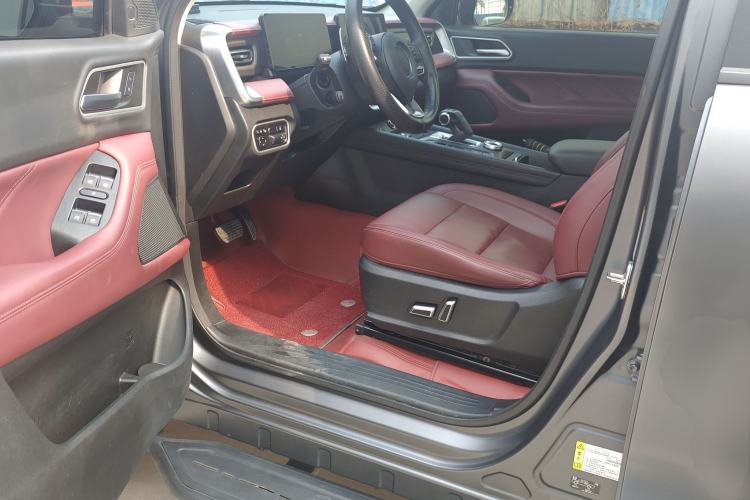 Used Great Wall Poer 2023 2.0T Firebolt Version GW4C20B Driver Seat