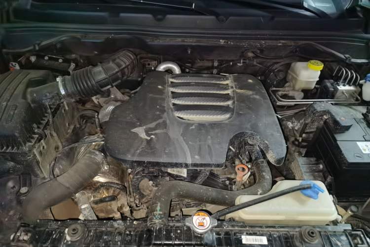 Used Great Wall Poer 2023 2.0T Off-Road Edition Automatic Diesel 4x4 Mount Everest Version Engine Bay