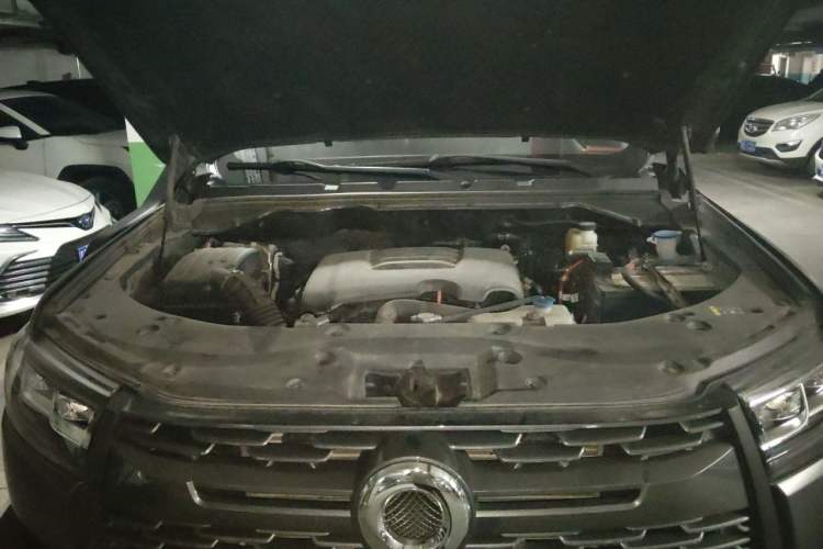 Used Great Wall Poer 2023 2.0T Off-Road Edition Automatic Gasoline 4x4 Mount Everest Version Engine Bay