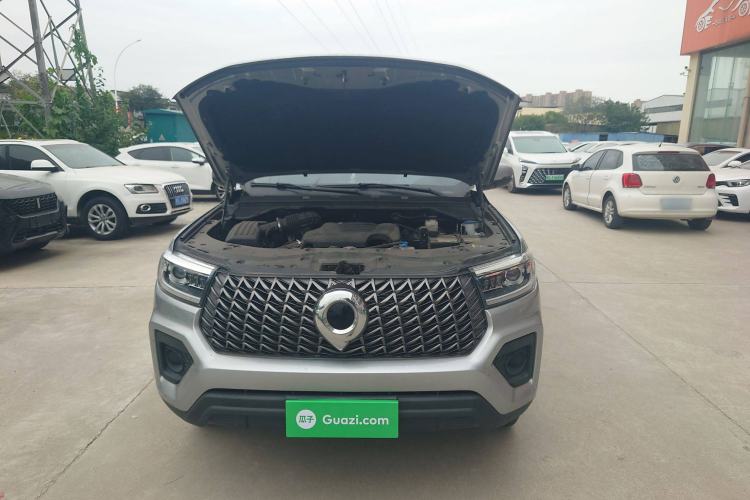 Used Great Wall Poer 2023 2.0T Commercial Version Automatic Diesel 4x4 Elite Long-Box GW4D20M Engine Bay