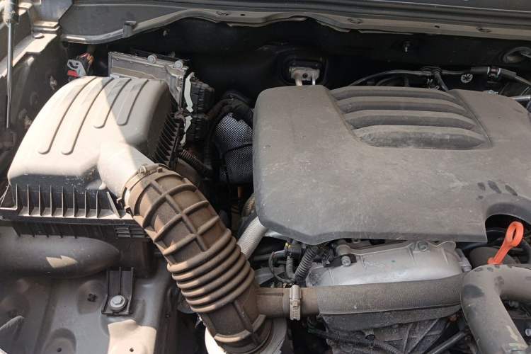 Used Great Wall Poer 2023 2.0T Off-Road Edition Automatic Gasoline 4x4 Mount Everest Version Engine Bay Right