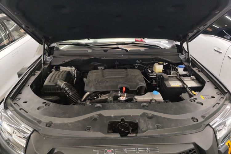 Used Great Wall Poer 2023 2.0T Firebolt Version GW4C20B Engine Bay