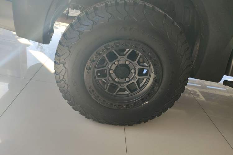 Used Great Wall Poer 2023 2.0T Firebolt Version GW4C20B Exterior 8